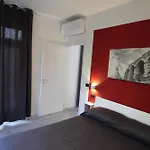 Villa Lori Apartments Garden And Beach